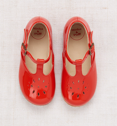 [MISHA &amp; PUFF]Sally T-Strap Shoes - Crimson Patent